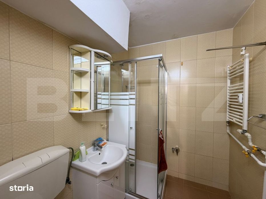 Apartament 2 camere, parter, zona Petre Ispirescu