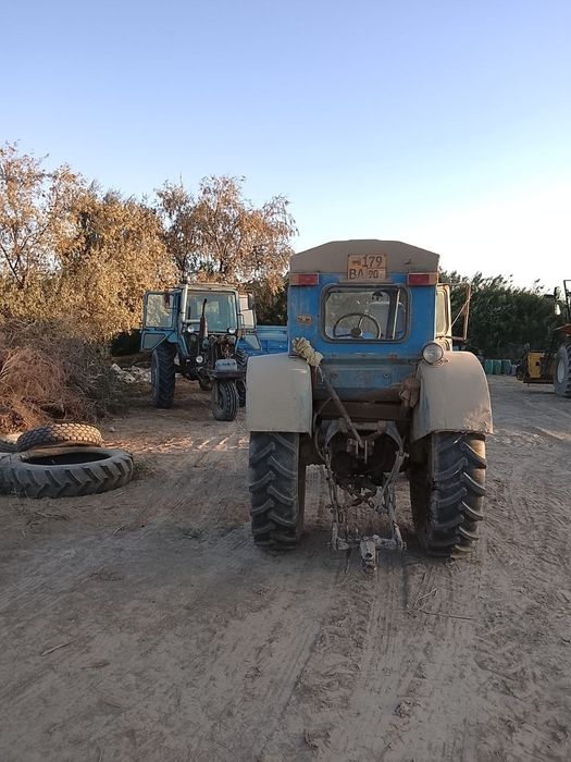 Трактор сотилади Т 40