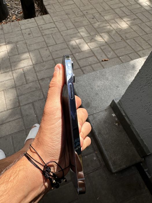 vand iphone 13 pro max