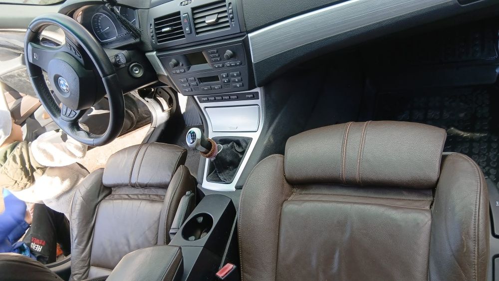 Vând BMW x3 an 2007