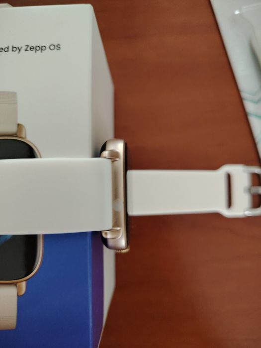 Продам срочно Часы  Amazfit Gts 3