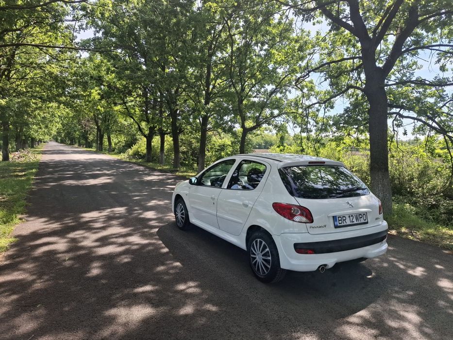 Peugeot 206+ an 2009,motor 1.1benzina