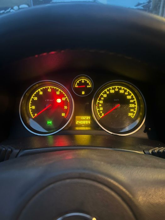 Opel astra 1.6 b 2007