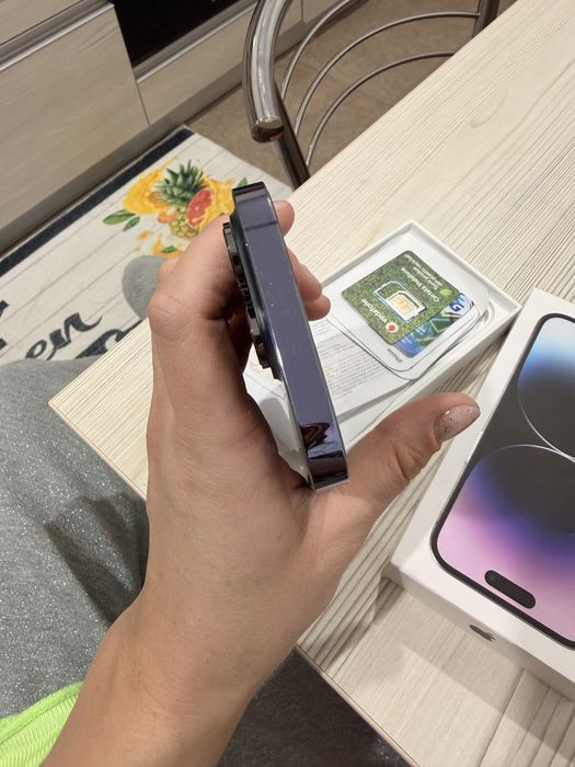 Iphone 14 pro deep purple