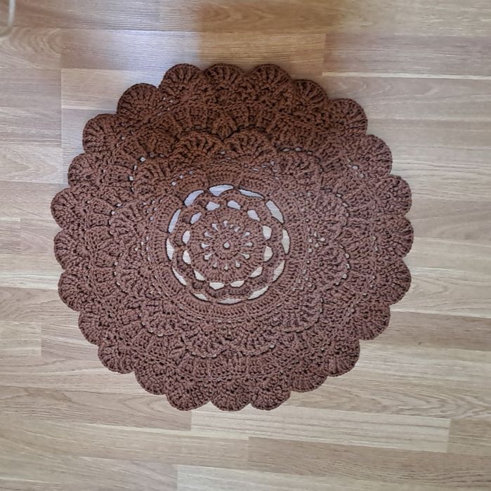 Ковёр из джута ручной работы