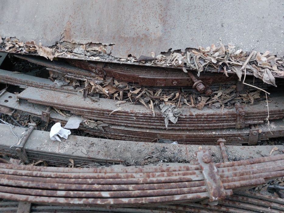 Продам рессоры Б/У