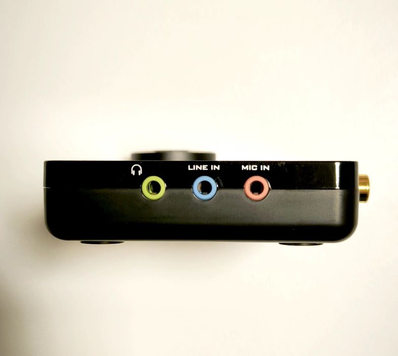 Placa de sunet extern Creative Sound Blaster X-Fi Surround