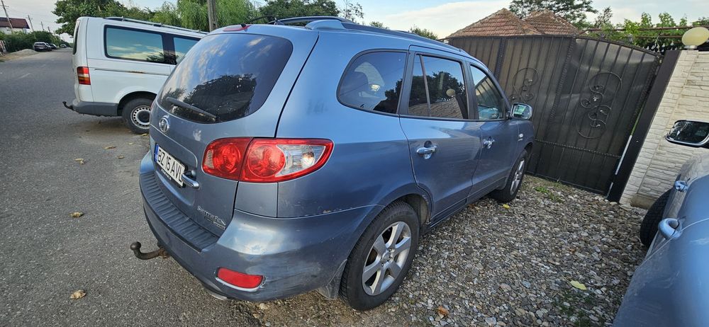 De vanzare hyundai santa fe FARA SCHIMBURI