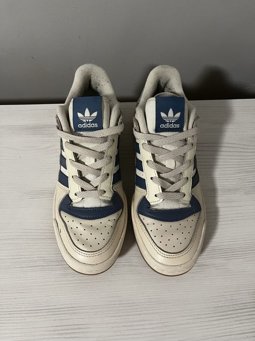 Обувки ADIDAS forum low