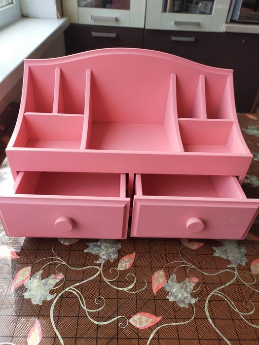 Продам Шкатулку.