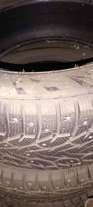 Продаётся резина 275/55/20