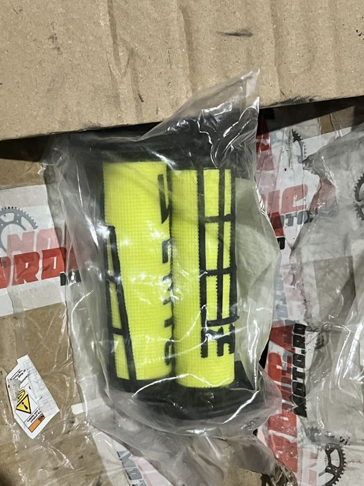 Mansoane EMIG Verde neon
