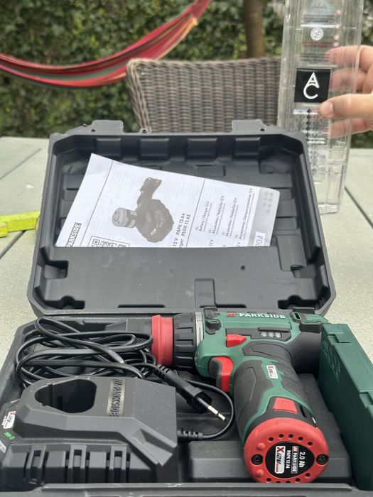 Parkside autofiletanta cu acumulator si incarcyait