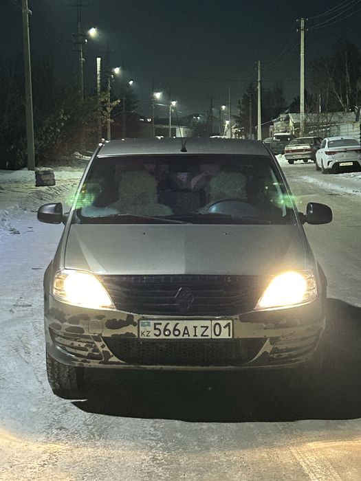 Renault Logan 2010 год