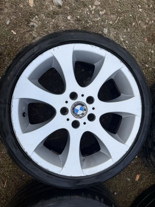 Vând jante R18 BMW originale cu anvelope vara slick RUNFLAT