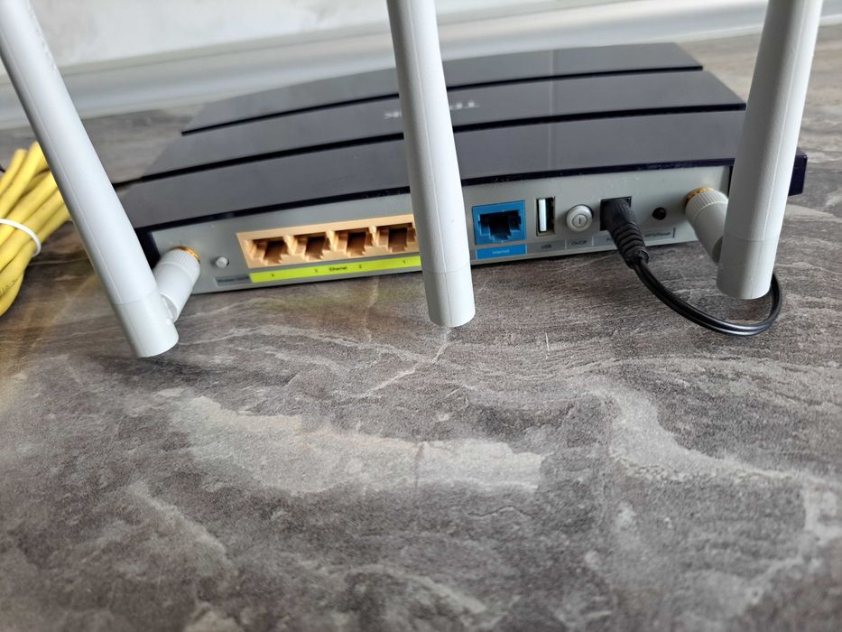 Wi-Fi роутер  Tp-Link TL-1043ND