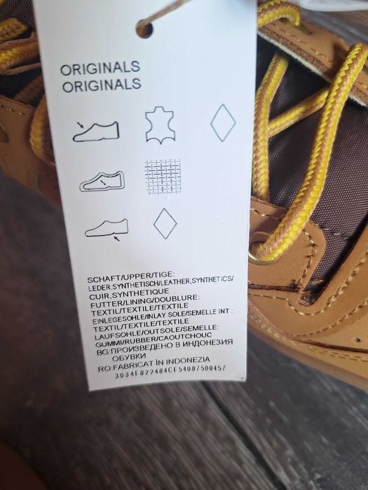 Adidas  Adidas adidas