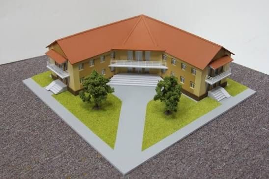 63,6 соток и готовое здание