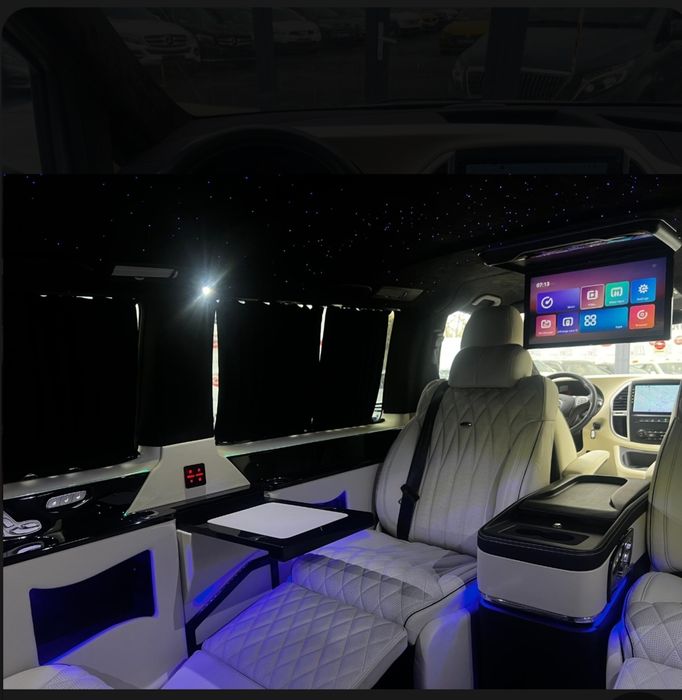 Mercedes vito VIP 119 4X4 EXTRALONG