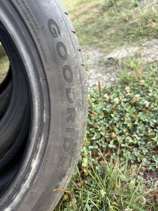 Anvelope Goodride 235/45 R17 vara