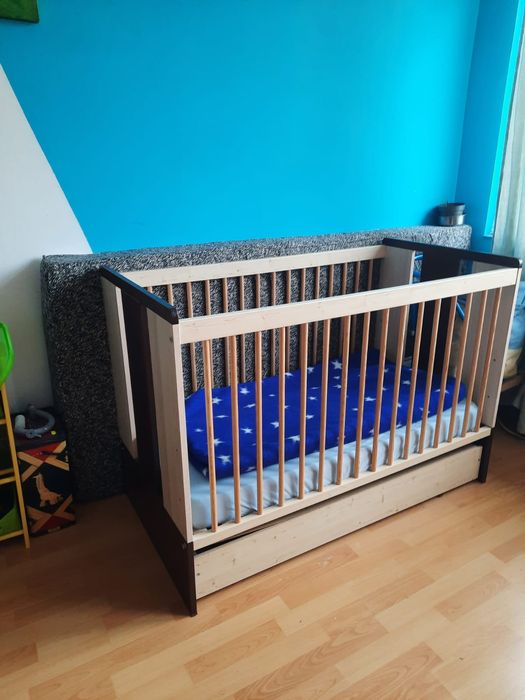 Patut bebe cu sertar