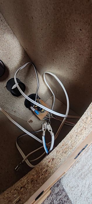 Incinte magnat  podea