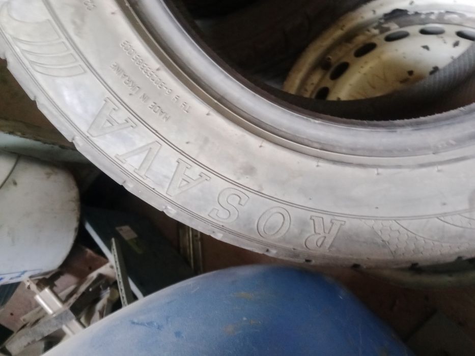 Шины легковые r16