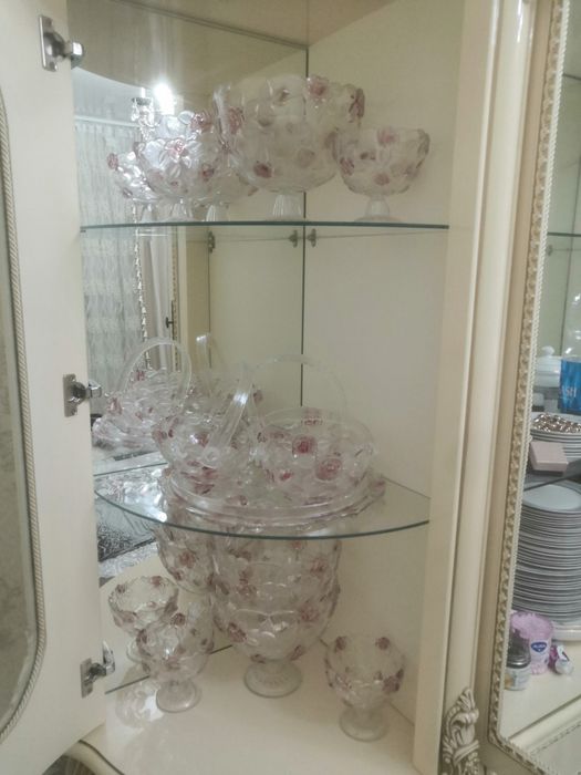 Продам бокалы для шампанского рюмки