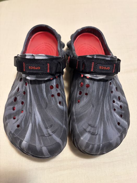 Vand Crocs Echo Marbled Clog - Mărimea M11 29 CM - Stare Excelentă