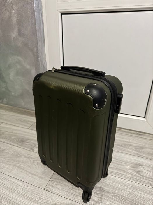 Vand trolere/geamantane