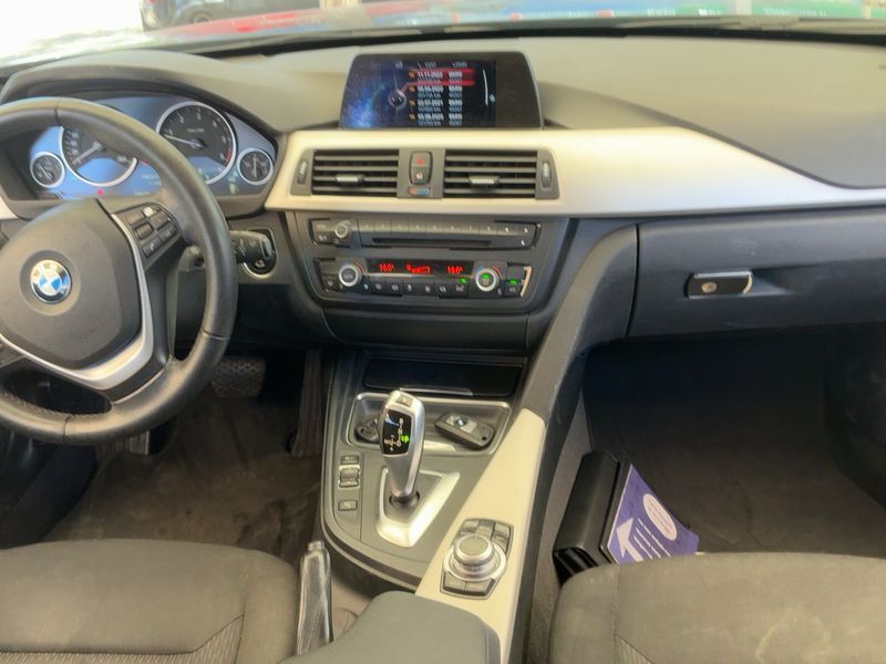 BMW 3er 318d 2015