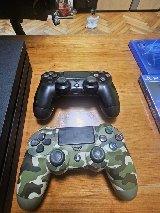 Продавам Playstation 4 pro 1T !!!