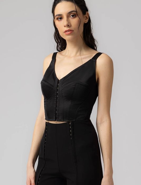 Corset negru mulat din satin premium