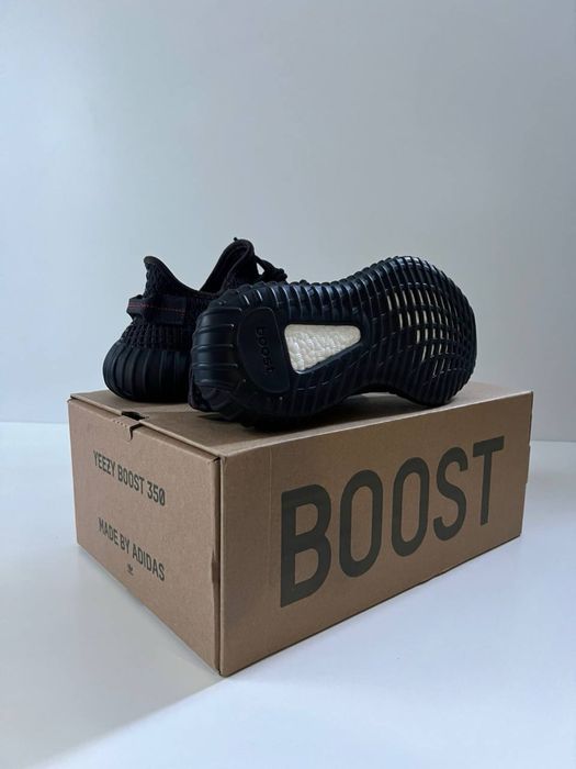 Yeezy Boost 350 V2 'Black Non-Reflective'