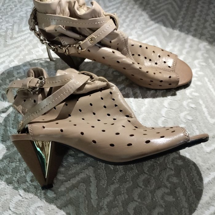 Туфли новые качественные