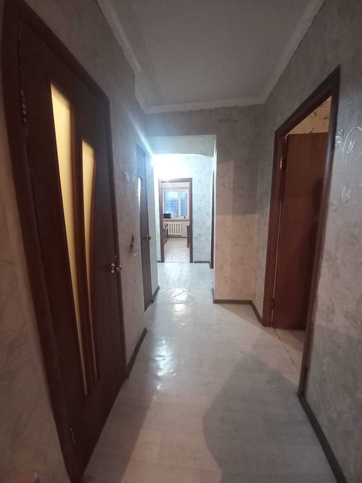 Продам 3х комн 168квартал