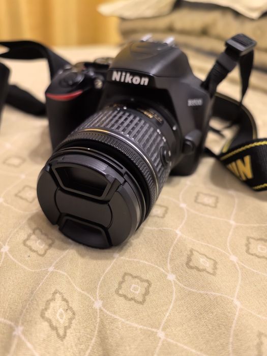Nikon d3500 cu geanta