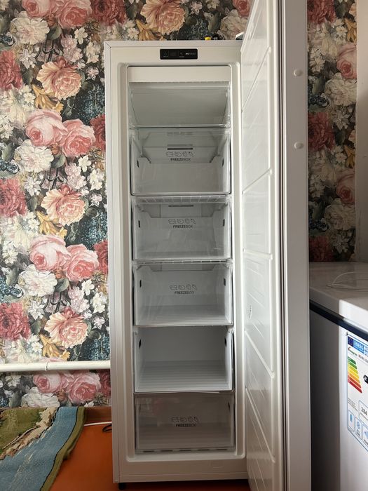 Морозильник 6 тартпалы.