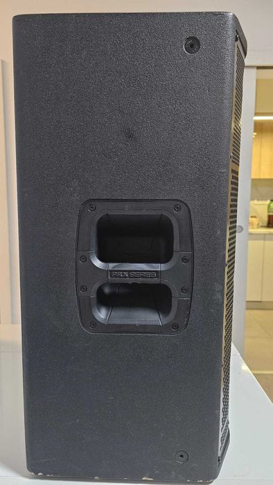 JBL PRX 715 este o boxă activă profesională PA (Public Address)