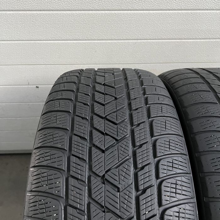 2 Anvelope iarna 275 40 22 Pirelli