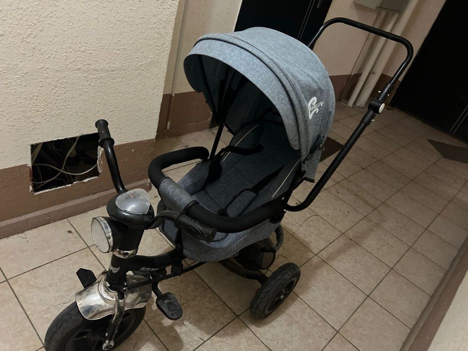 трёхколёсный велосипед