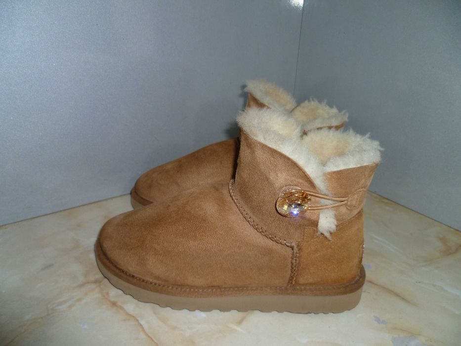 UGG с кристали Сваровски №38