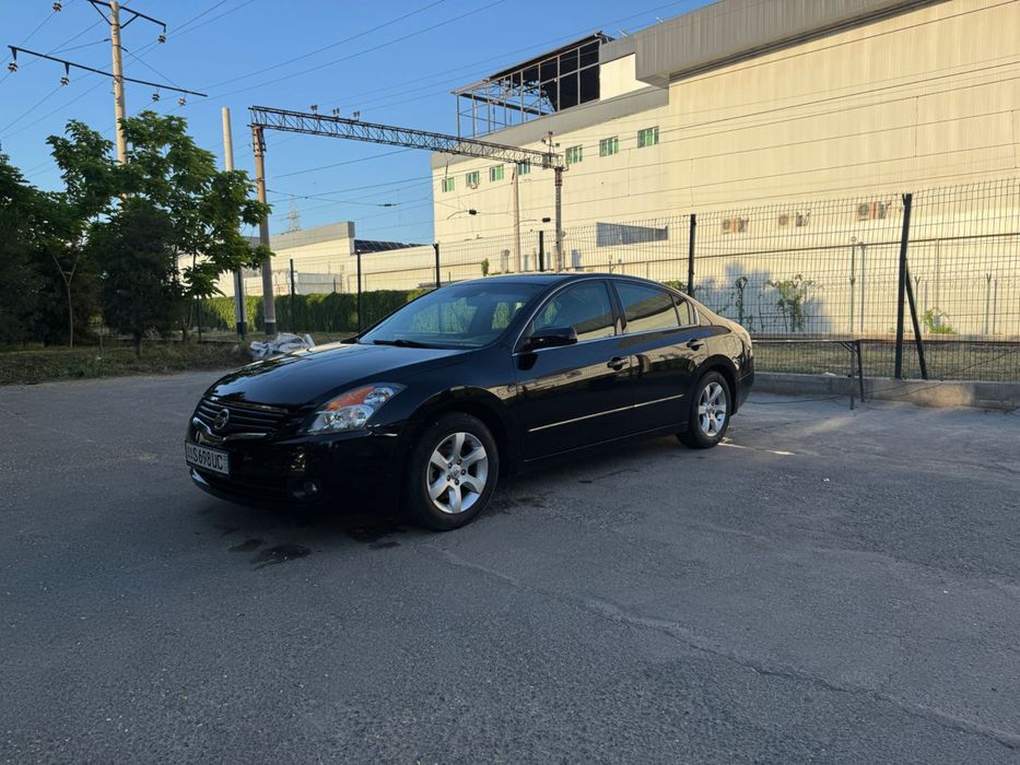 Nissan Altima L32 2.5S