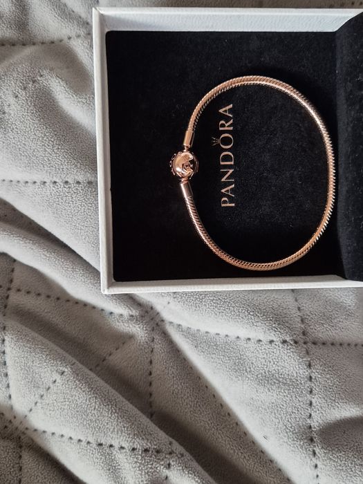 Нови оригинални гривни Pandora rose gold