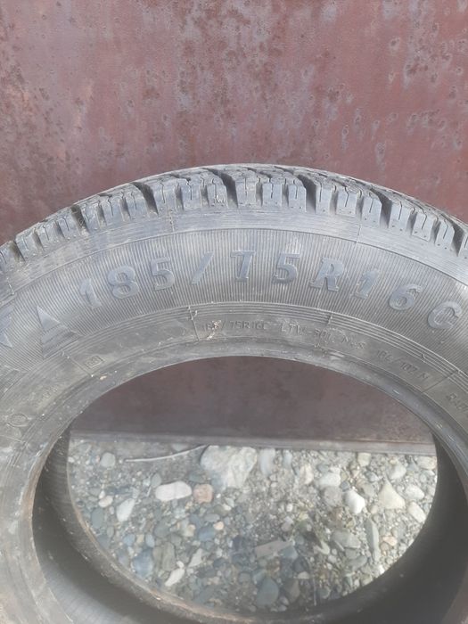 Продам шина на газель 15000