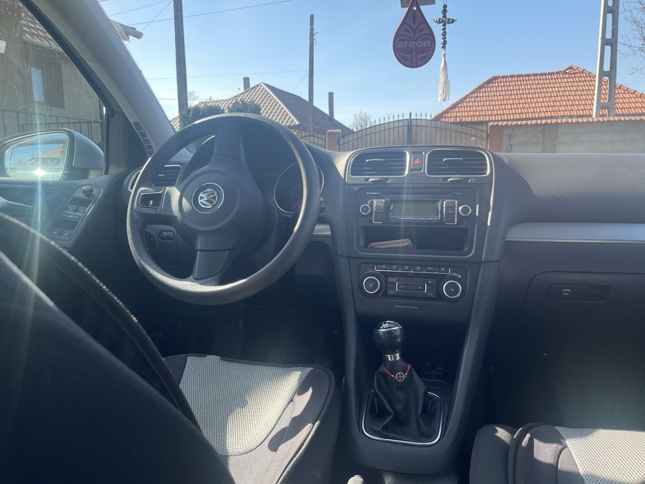 De vanzare Golf VI  an 2010