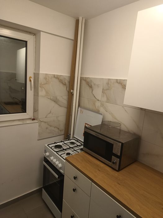 Închiriez garsonieră Metrou Titan parc IOR