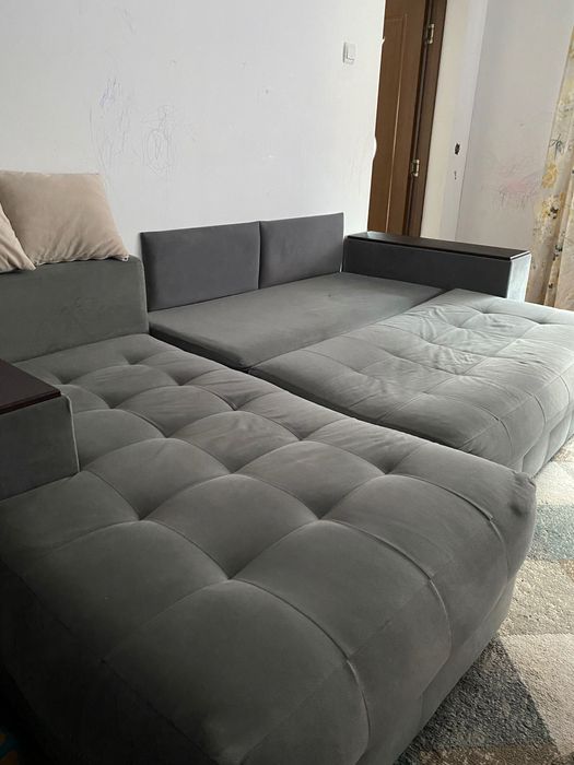 Coltar cu mini etajere