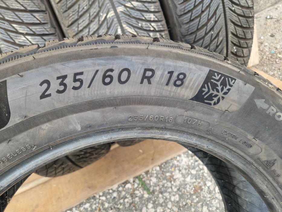 4 Michelin R18 235/60 Зимни гуми  DOT4520