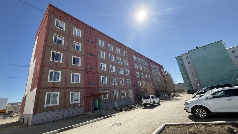 Продается 4х комнатная лен.пр. Ул. Ердена 225 на 4 этаже